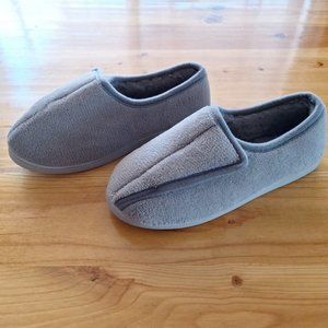 Git-up closed toe house slippers